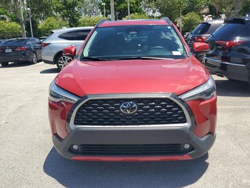 2023 Toyota Corolla Cross XLE