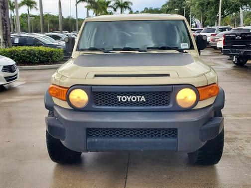 2010 Toyota FJ Cruiser Base