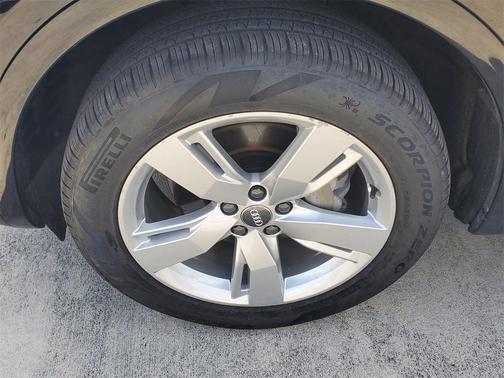 2018 Audi Q5 2.0T Tech Premium