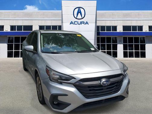 Ice Silver Metallic 2024 Subaru Legacy Limited
