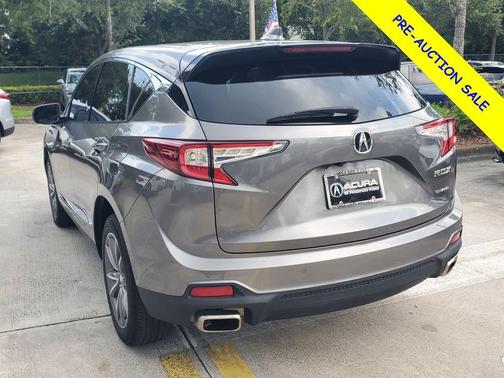 Liquid Carbon Metallic 2024 Acura RDX Technology Package