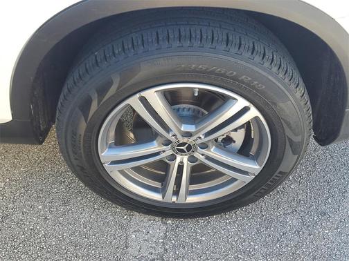 2022 Mercedes-Benz GLC 300 Base