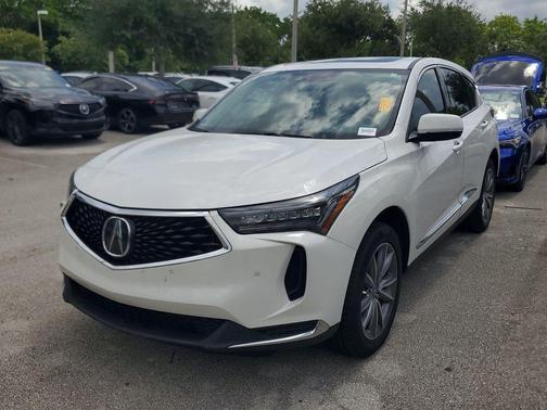 White 2023 Acura RDX Technology Package