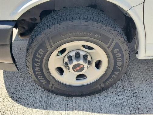 2022 GMC Savana 3500 RWD 3500 Extended Wheelbase Work Van