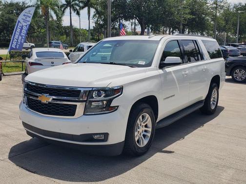 Summit White 2016 Chevrolet Suburban LT
