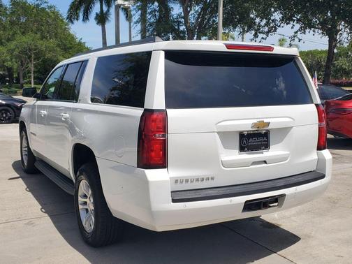 Summit White 2016 Chevrolet Suburban LT