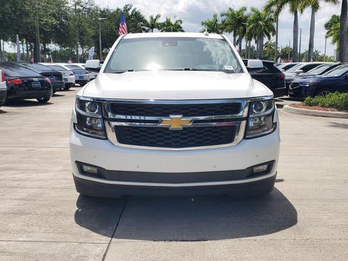 Summit White 2016 Chevrolet Suburban LT