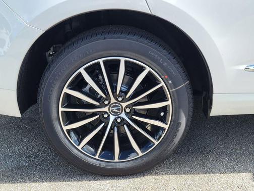 Platinum 2026 Acura RDX Advance Package