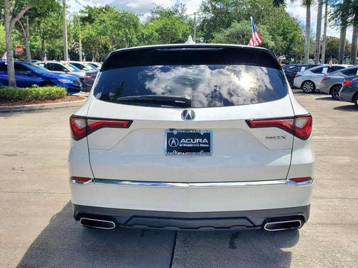 Platinum White Pearl 2022 Acura MDX Base