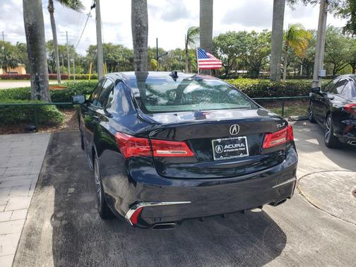 Majestic Black Pearl 2020 Acura TLX Technology