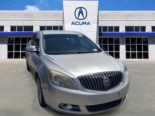 Quicksilver Metallic 2014 Buick Verano Base