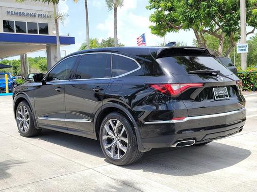 Majestic Black Pearl 2023 Acura MDX Technology Package