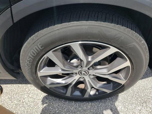 Liquid Carbon Metallic 2024 Acura MDX Technology Package