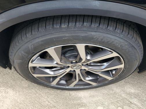 Majestic Black Pearl 2023 Acura MDX Technology Package