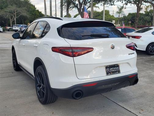 2019 Alfa Romeo Stelvio Sport