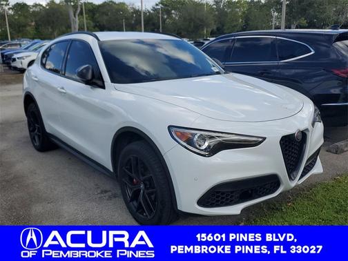 2019 Alfa Romeo Stelvio Sport