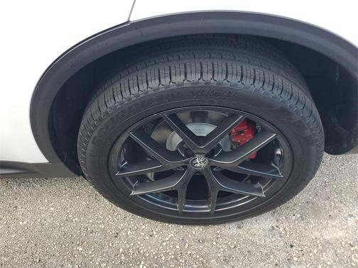 2019 Alfa Romeo Stelvio Sport