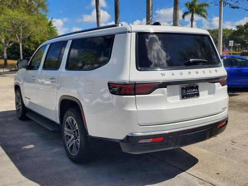2024 Jeep Wagoneer L Series II 4x2
