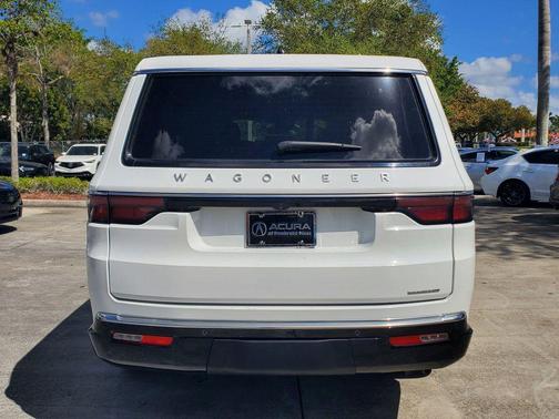 2024 Jeep Wagoneer L Series II 4x2