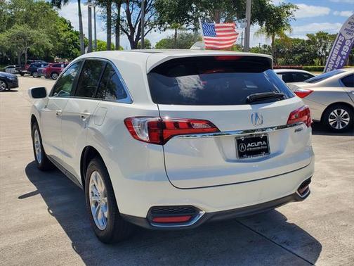 2017 Acura RDX Technology & AcuraWatch Plus Package