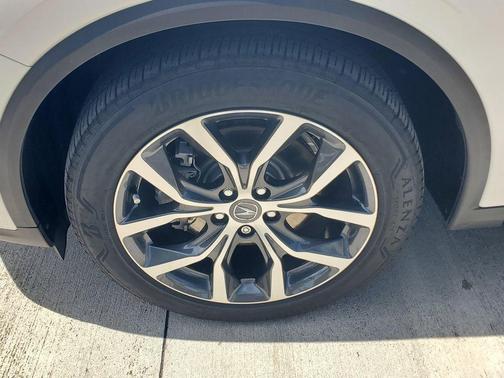 Platinum White Pearl 2024 Acura MDX Technology Package