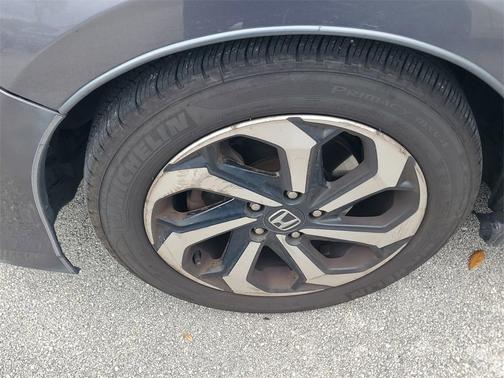 2017 Honda Accord EX-L w/Navigation & Honda Sensing