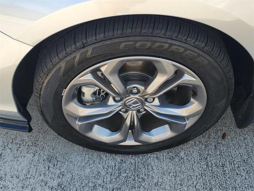 2023 Honda Accord Hybrid EX-L