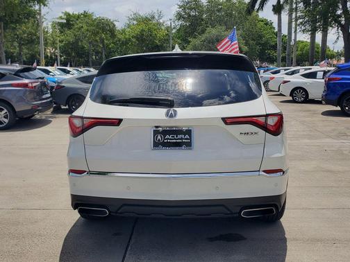 Platinum White Pearl 2023 Acura MDX Technology Package
