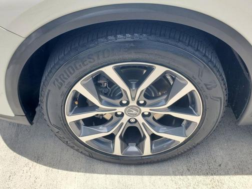 Platinum White Pearl 2023 Acura MDX Technology Package