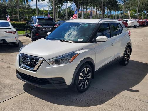 2019 Nissan Kicks SV