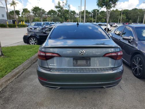 2019 Volkswagen Jetta 1.4T SEL Premium