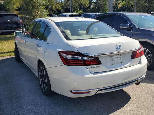 2017 Honda Accord EX-L w/Navigation & Honda Sensing