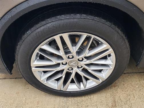 2023 Acura MDX Advance Package