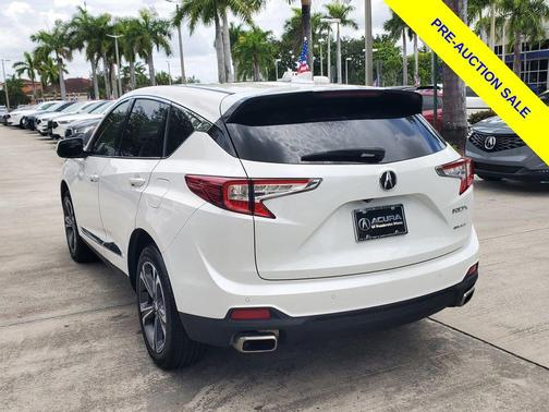 Platinum White Pearl 2023 Acura RDX Advance Package