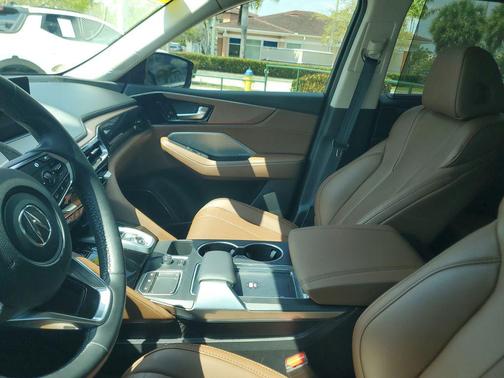 Majestic Black Pearl 2023 Acura MDX Technology Package