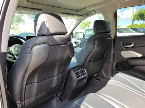 Platinum 2026 Acura RDX Technology Package
