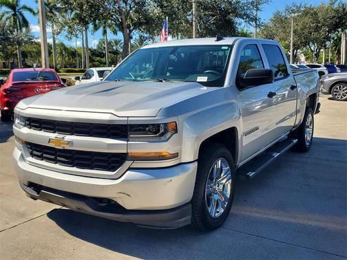 2018 Chevrolet Silverado 1500 Custom