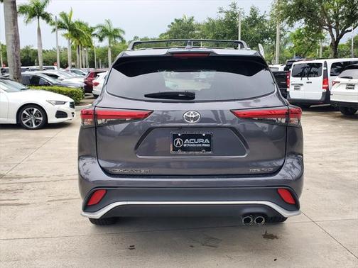 2023 Toyota Highlander XSE