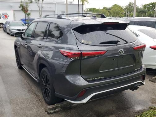 2023 Toyota Highlander XSE