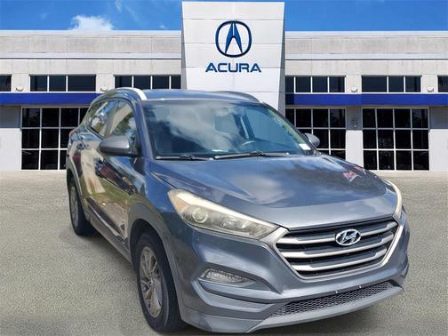 2016 Hyundai TUCSON SE
