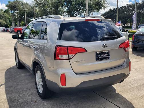 2015 Kia Sorento LX