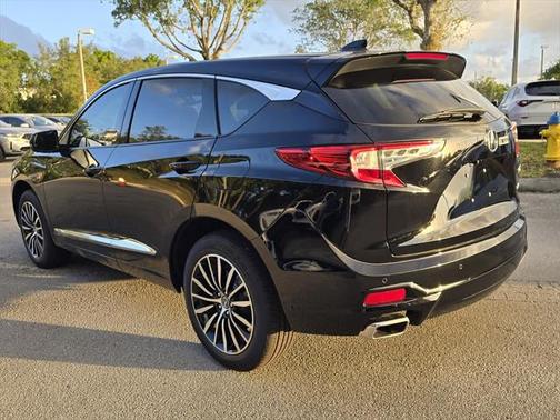 2025 Acura RDX Advance Package