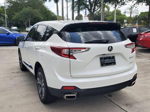 Platinum White Pearl 2026 Acura RDX Technology Package