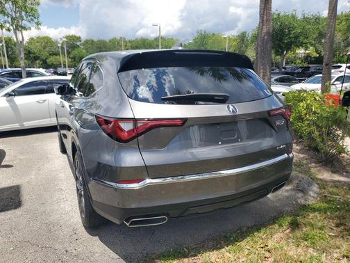Liquid Carbon Metallic 2024 Acura MDX Technology Package