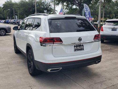 Pure White 2023 Volkswagen Atlas 2.0T SE w/Technology