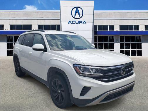 Pure White 2023 Volkswagen Atlas 2.0T SE w/Technology