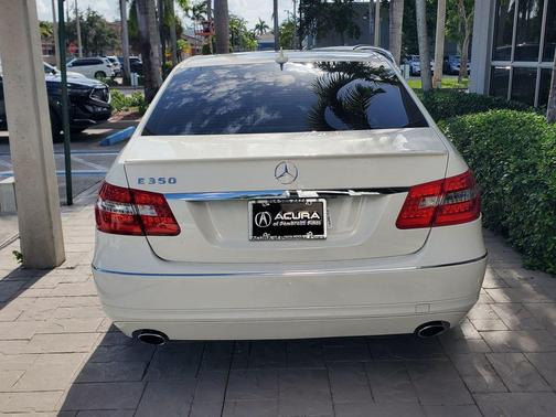 Arctic White 2012 Mercedes-Benz E-Class E 350