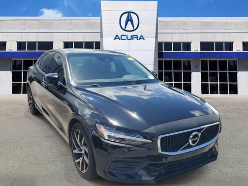 Black Stone 2020 Volvo S60 T5 Momentum