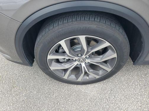 Liquid Carbon Metallic 2024 Acura MDX Technology Package