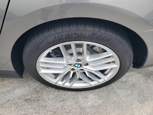 Oxide Grey Metallic 2024 BMW 530 xDrive